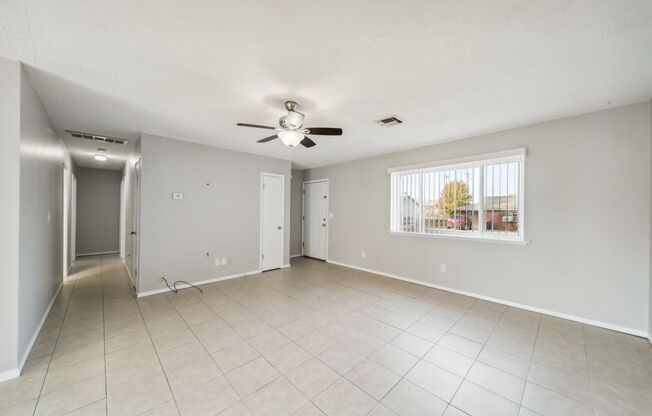 3 beds, 1 bath, $1,295