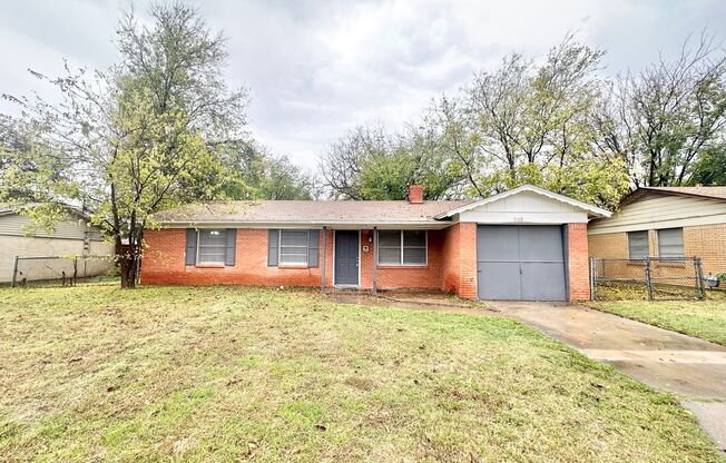 Lovely Remodeled 3-1.5-1 in North Richland Hills | Birdville ISD