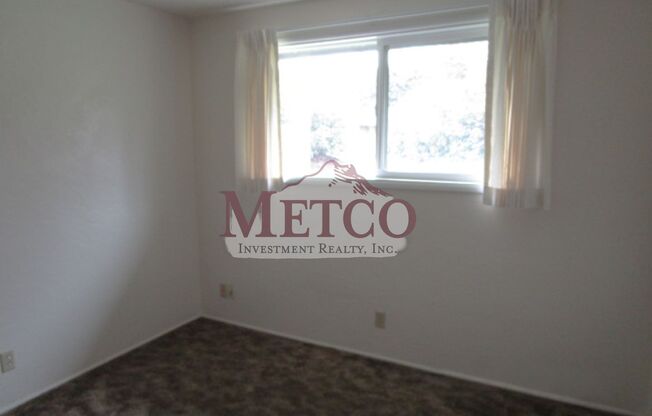 2 beds, 1 bath, 924 sqft, $1,495, Unit 862