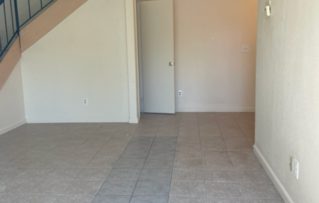 325 Standiford Ave. #46 in Modesto - Available Now!