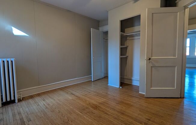 2 beds, 1 bath, $1,200, Unit 9002 WCP 2nd fl