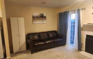 2 beds, 1.5 baths, $2,150, Unit # 12