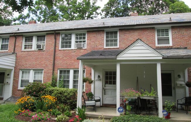 1228 Northview Rd
