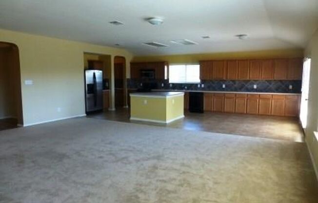 3 beds, 2.5 baths, $2,750