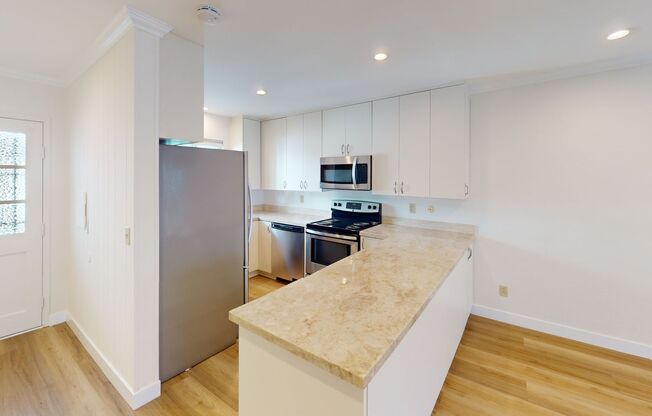 OPEN CONCEPT - BRAND NEW FLOORING