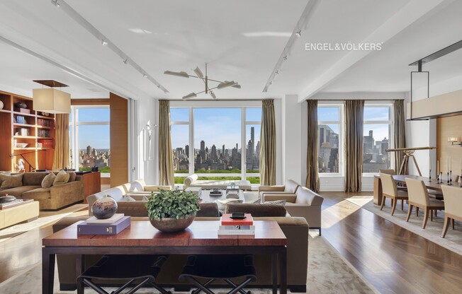 15 CENTRAL PARK W