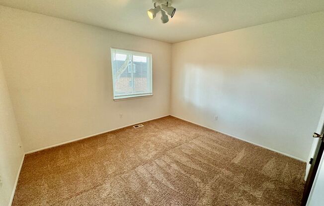 1 bed, 1 bath, 750 sqft, $1,145, Unit 104