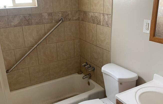 1 bed, 1 bath, $1,199