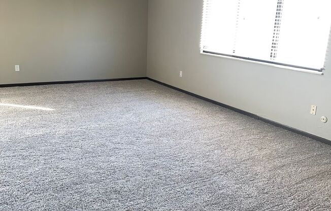 2 beds, 1 bath, 936 sqft, $895, Unit 238-Q