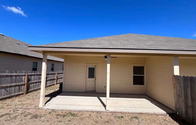 3 beds, 2 baths, $1,650, Unit 9306 Canyon Bend Unit 2