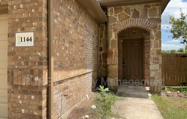 1144 BRENDON LEE LN