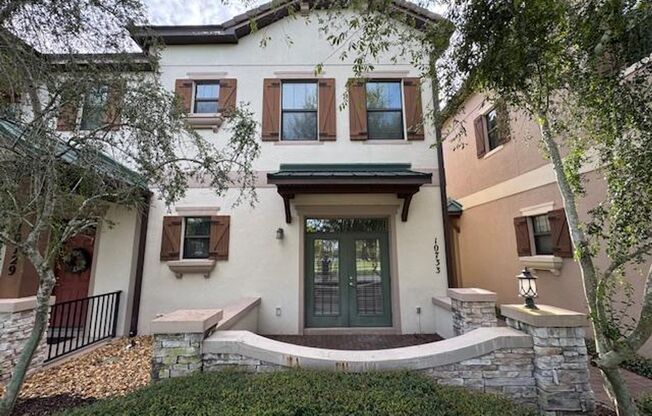 Newly renovated 4 Bedroom 3 1/2 Bathroom Town Home in Windermere