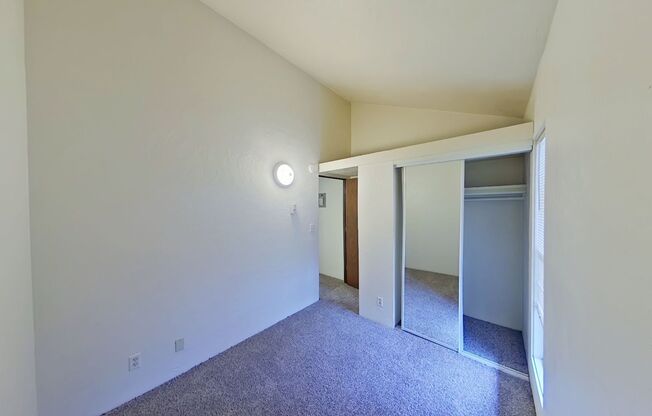 3 beds, 2 baths, $1,450, Unit 5