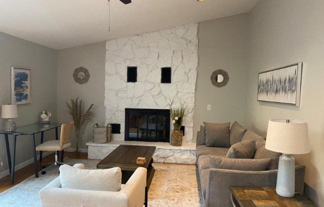 9424 SW SILETZ DR