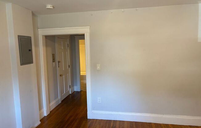 Studio, 1 bath, 379 sqft, $1,850, Unit 208 Main Street #41