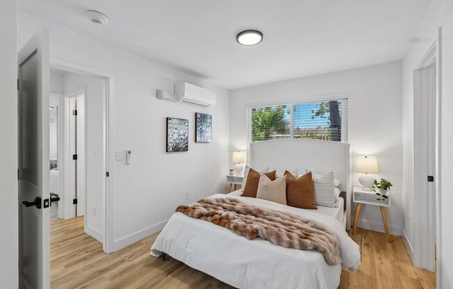 3 beds, 2.5 baths, 945 sqft, $3,395, Unit 1
