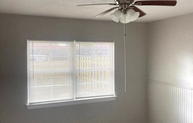 ZERO APPLICATION FEE FOR THIS Recently remodeled 3 Bedroom 2 Bath