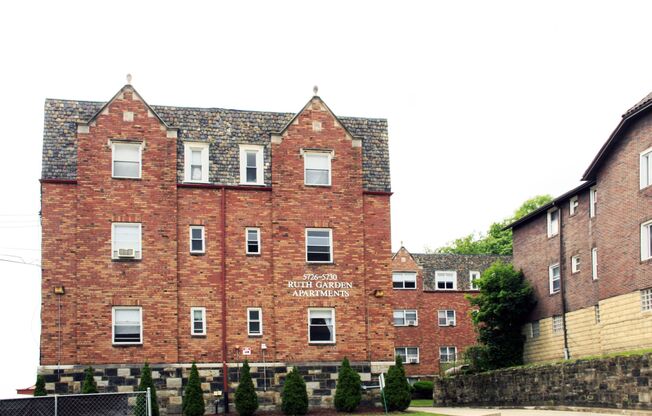 Ruth Gardens