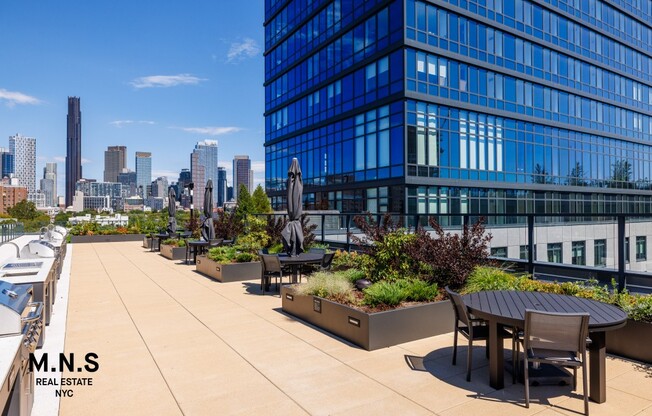 Studio, 1 bath, $3,424, Unit 302