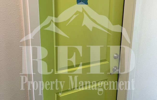 FURNISHED 1 BEDROOM 1 BATH APARTMENT  - BREMERTON