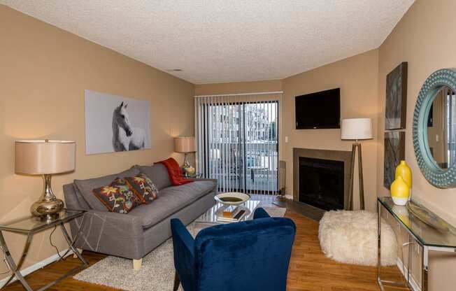 Living Room at Apres Apartments in Aurora, CO