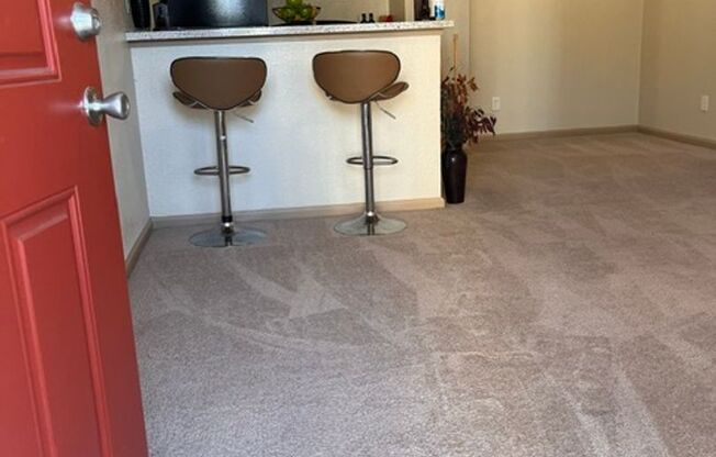 1 bed, 1 bath, 612 sqft, $880, Unit 1716