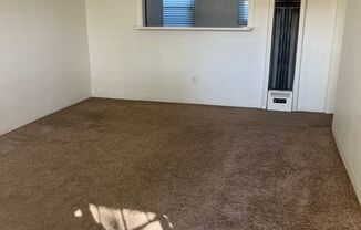 2158-72.5 FELSPAR STREET