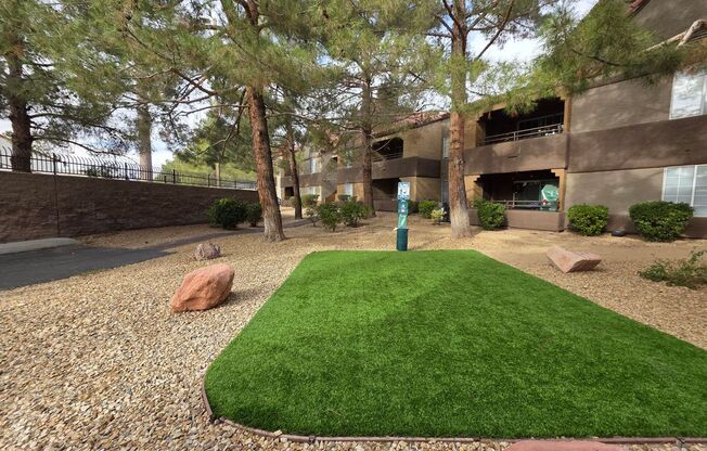 2 beds, 2 baths, $1,650