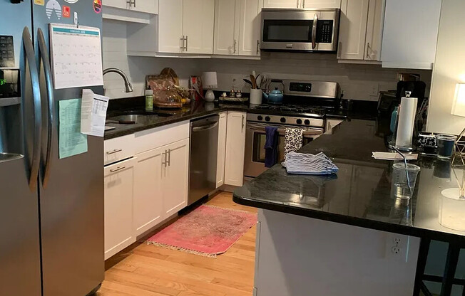 2025 COMMONWEALTH AVE