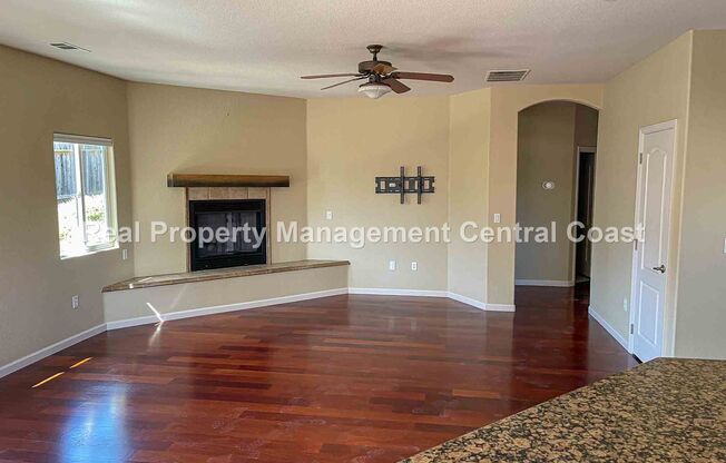 3 beds, 2 baths, $3,200