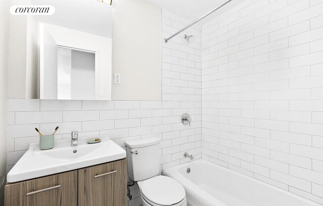 3 beds, 1 bath, 865 sqft, $3,255, Unit 12C