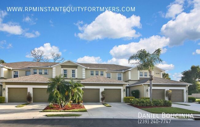 14752 CALUSA PALMS DR