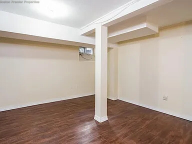 1411 QUINCY SHR DR