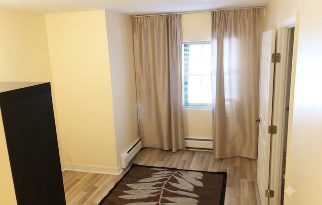 2 beds, 2.5 baths, 989 sqft, $2,795, Unit 14C