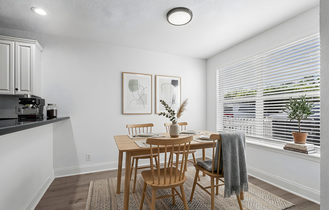 2 beds, 2 baths, 1,200 sqft, $2,395, Unit 5462 - 121