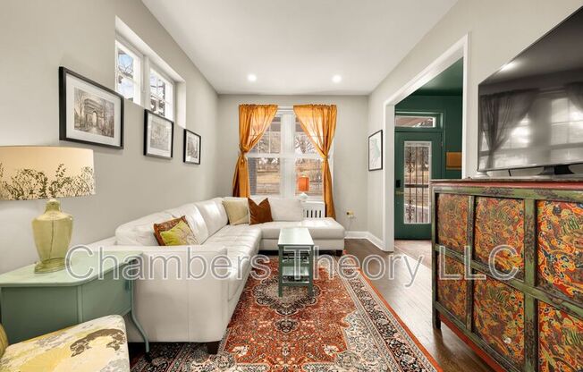 2124 N CAPITOL ST NW