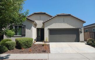 Beautiful Natomas Home Near River Walk