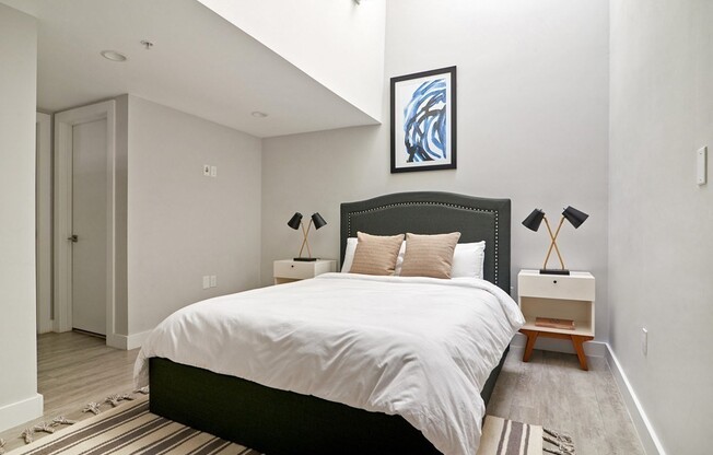 2 beds, 2 baths, $5,600, Unit 505