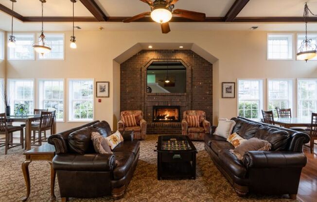 1 bed, 1 bath, 800 sqft, $1,555, Unit 623