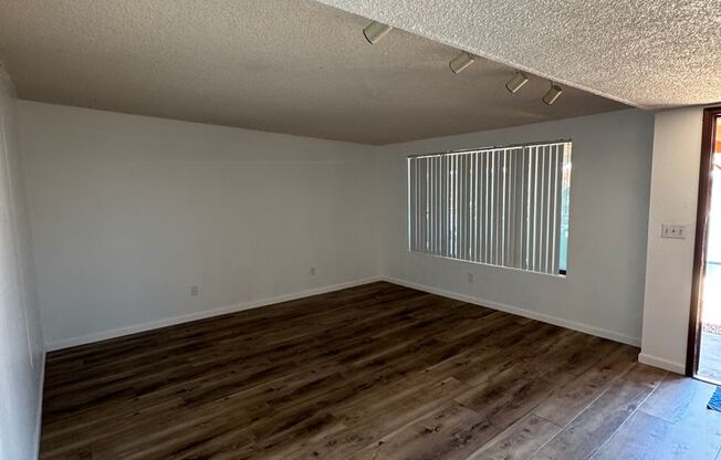 Charming 3 bedroom 2.bath with yard