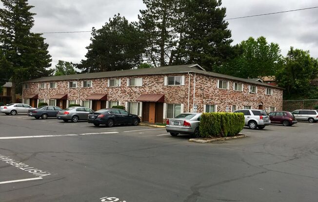1 bed, 1 bath, 505 sqft, $1,075, Unit 18