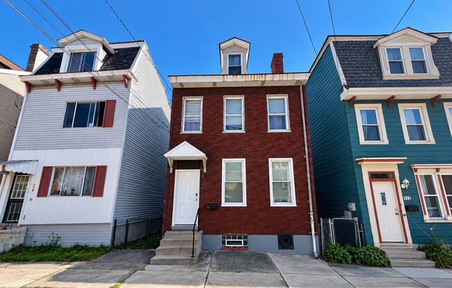 114 Sedgwick Street (Duplex) (Full Service Plan)