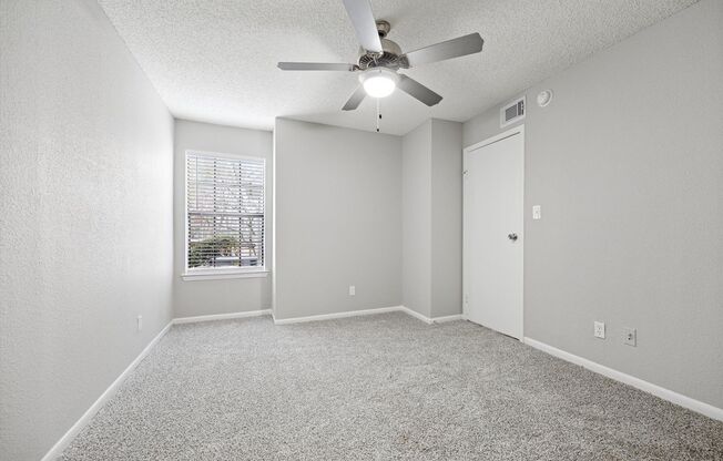 2 beds, 2 baths, 800 sqft, $1,595, Unit 4132