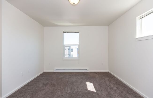 4 beds, 4 baths, 1,709 sqft, $3,300, Unit 116-107