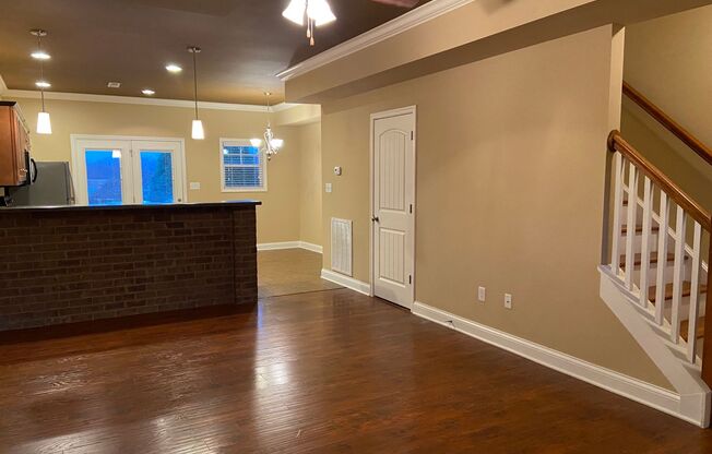 2 beds, 2.5 baths, 1,115 sqft, $1,055, Unit 030