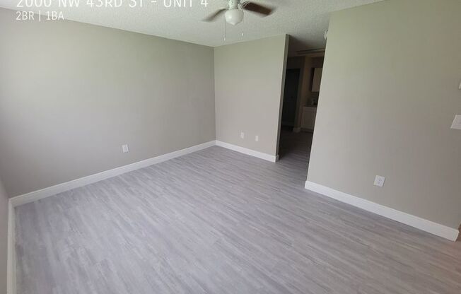 2 beds, 1 bath, 775 sqft, $1,199