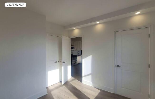 2 beds, 2 baths, $7,650, Unit 10B