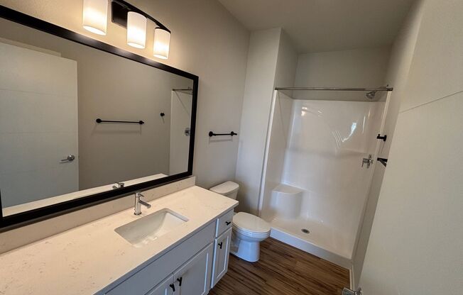 2 beds, 2 baths, 1,132 sqft, $2,075, Unit 10009-113
