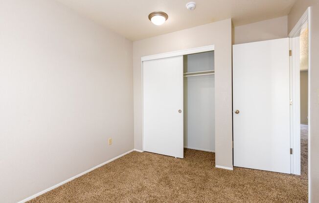 3 beds, 2 baths, 1,080 sqft, $1,950, Unit #314C