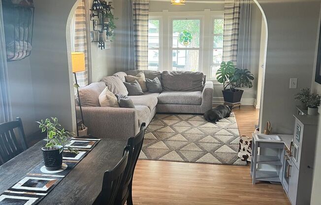 $500 OFF FIRST MONTH'S RENT WITH A SIGNED LEASE BY AUGUST 31, 2025!!!